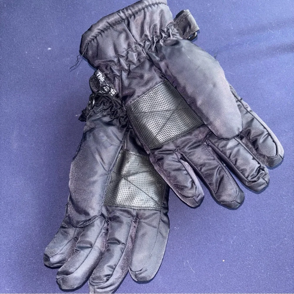 Thinsulate Youth Waterproof Gloves